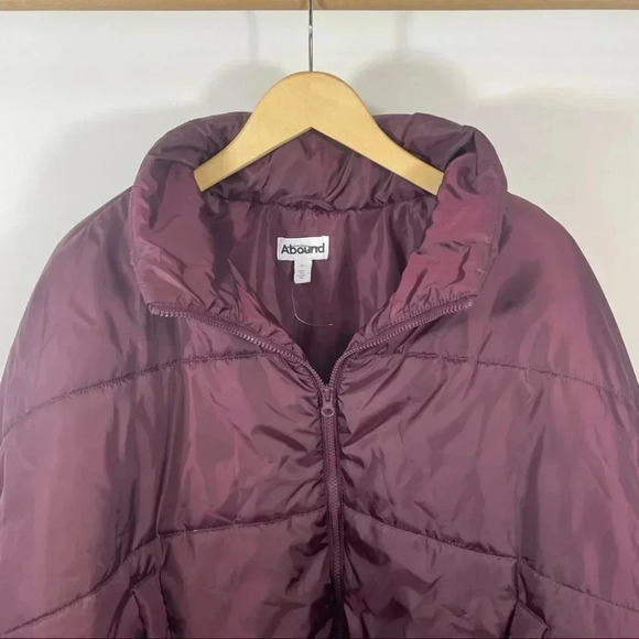 Abound Burgundy Puffer Jacket - Picture 8 of 12